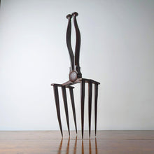 Load image into Gallery viewer, Wrought Iron Hop Sampling Tongs