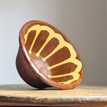 Load image into Gallery viewer, Coalisland Slipware Bowl
