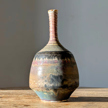 Load image into Gallery viewer, Mary Rich Studio Pottery

