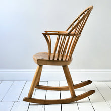 Load image into Gallery viewer, English Hoop-Back Rocking Chair
